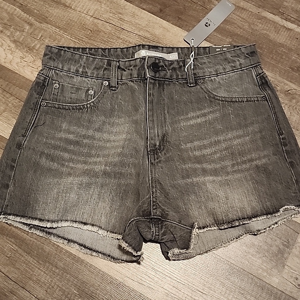 Tractr-Brittany - Mini Roll Hem Shorts Grey SLIM FIT/MID RISE NWT!